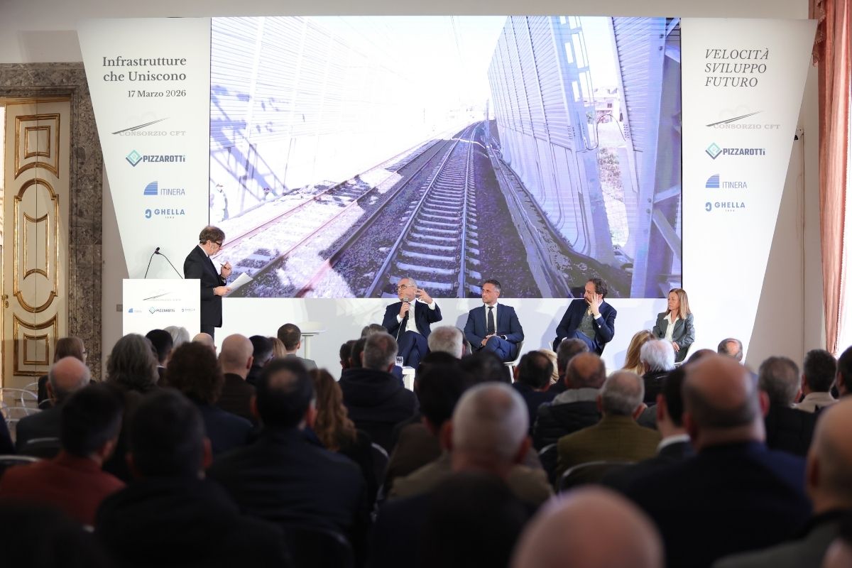 Dettaglio dell’allestimento del convegno CFT alla Reggia di Caserta